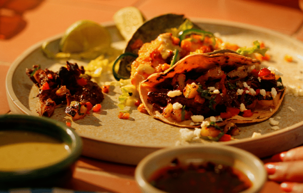 Cantina Del Sabor Crispy Carnitas Taco Kit alt